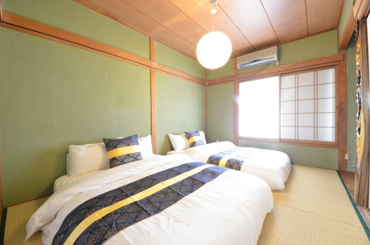 Private Room Rosso Osaka Exterior photo